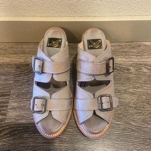 Freebird sandals- light tan